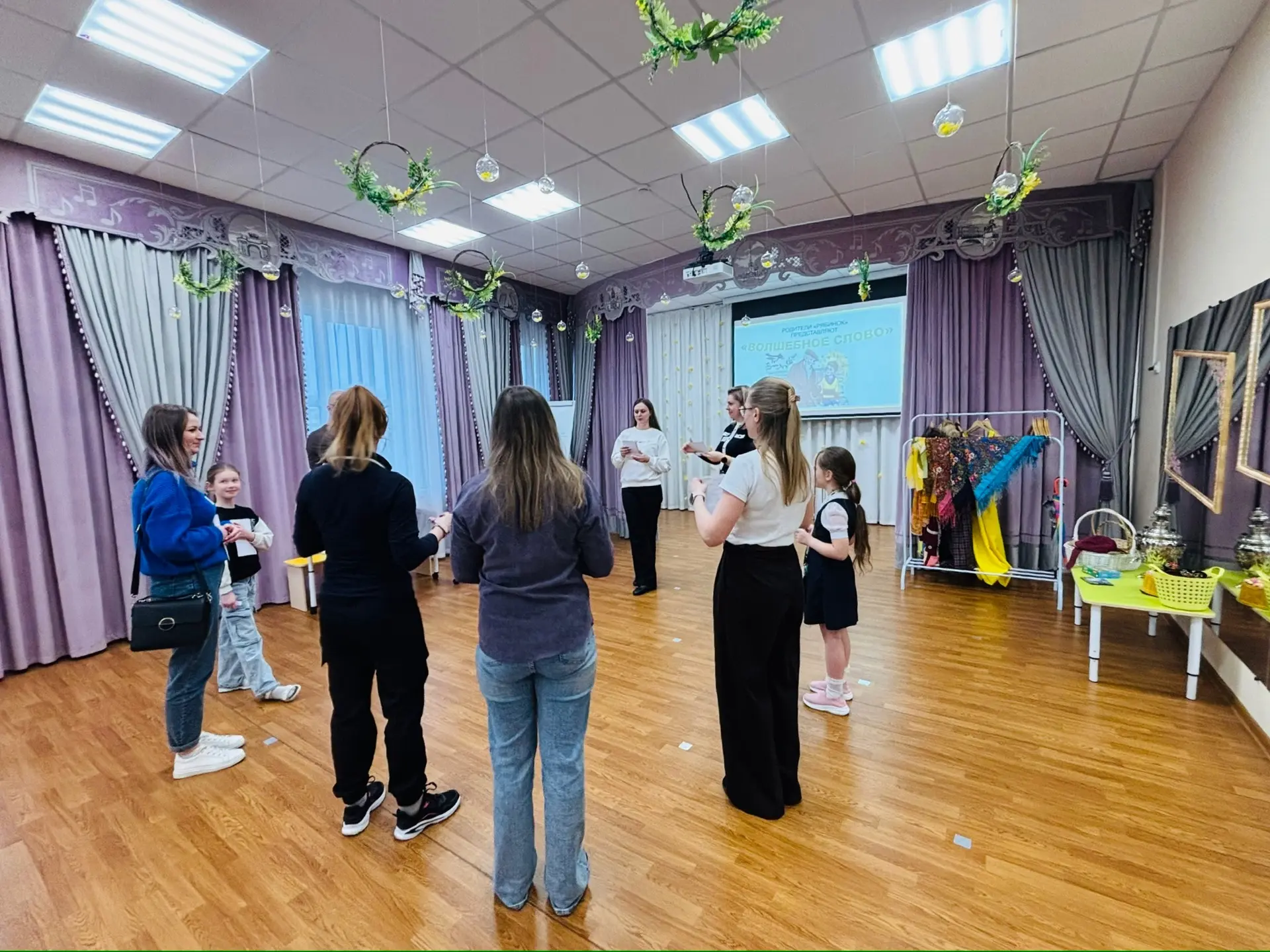 🎭 26 марта в группе «Рябинка» прошло яркое и по-настоящему тёплое мероприятие, приуроченное ко Всеми
