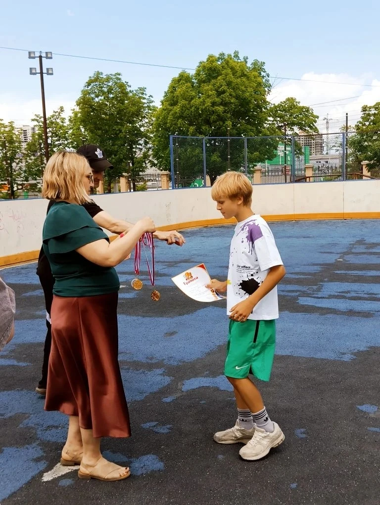 День больших побед и полезных дел! 🇷🇺

 

💪☀️Сегодня, 10 июня, ребята нашей школы №33  отряда  ТО