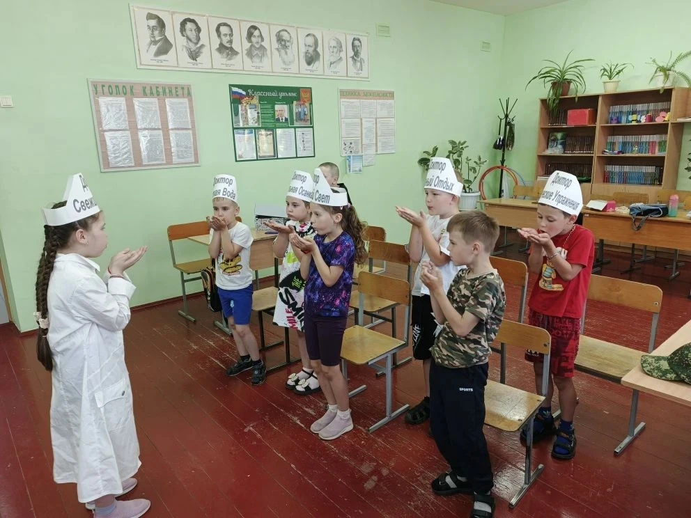 🌈 Шестой день в лагере «Радуга» ✨  

В этот день мы:  
🗺️ отправились в онлайн‑путешествие «Мой кр