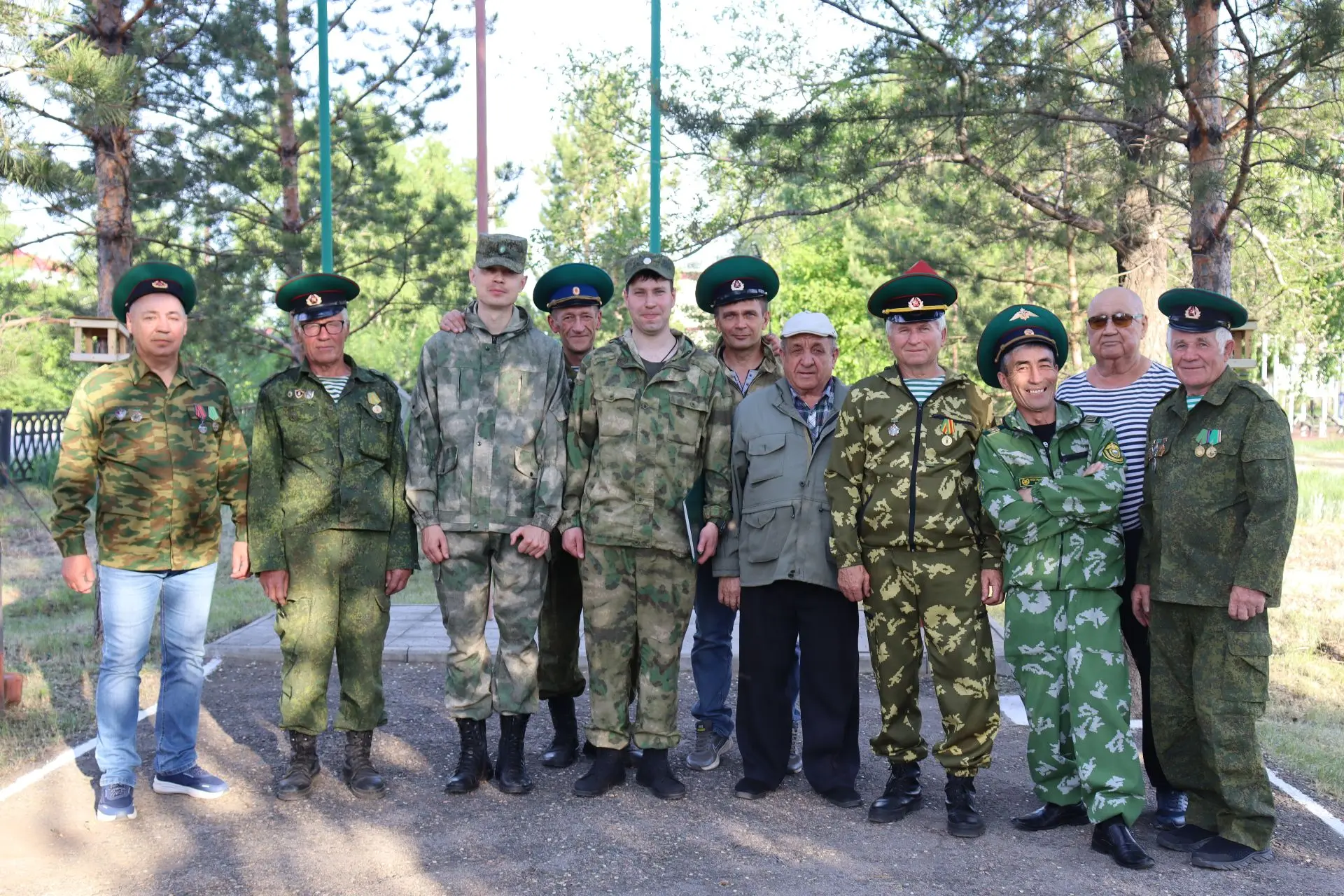 Уважаемые пограничники и ветераны пограничной службы!