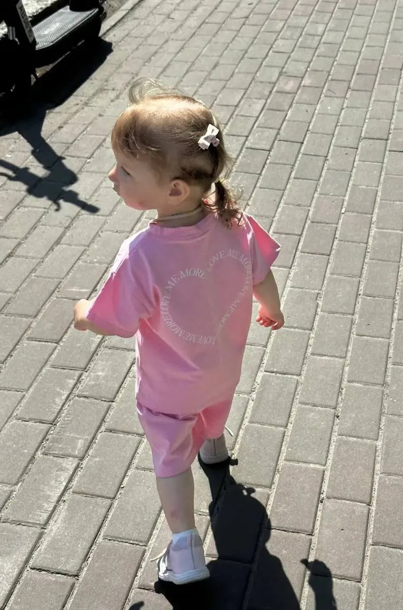 «только недавно начала тоже заказывать детскую одежду с Али, раньше боялась, что не угадаю с размеро