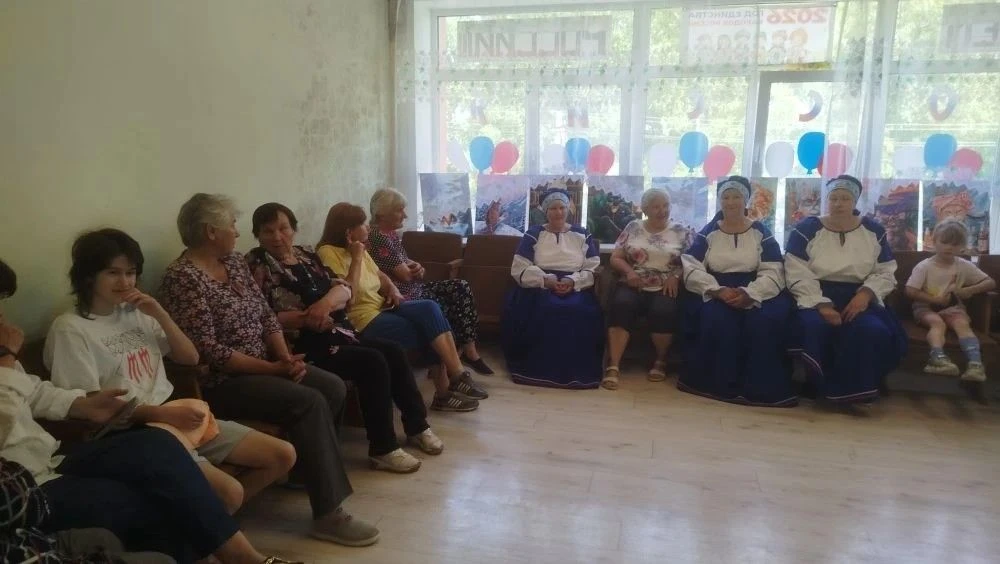 📚🎶 В Заозерской сельской библиотеке прошла замечательная литературно-музыкальная композиция ко Дню