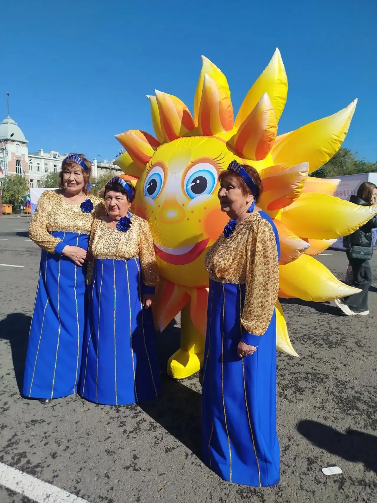 ☀️ Карымский округ встречает гостей на площадке фестиваля «Люди и солнце»!