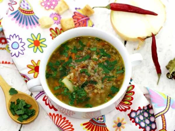 🍲 Гречневый суп в мультиварке.

Ингредиенты:
  
- Бульон (овощной или мясной) — 3 л  
- Картофель —