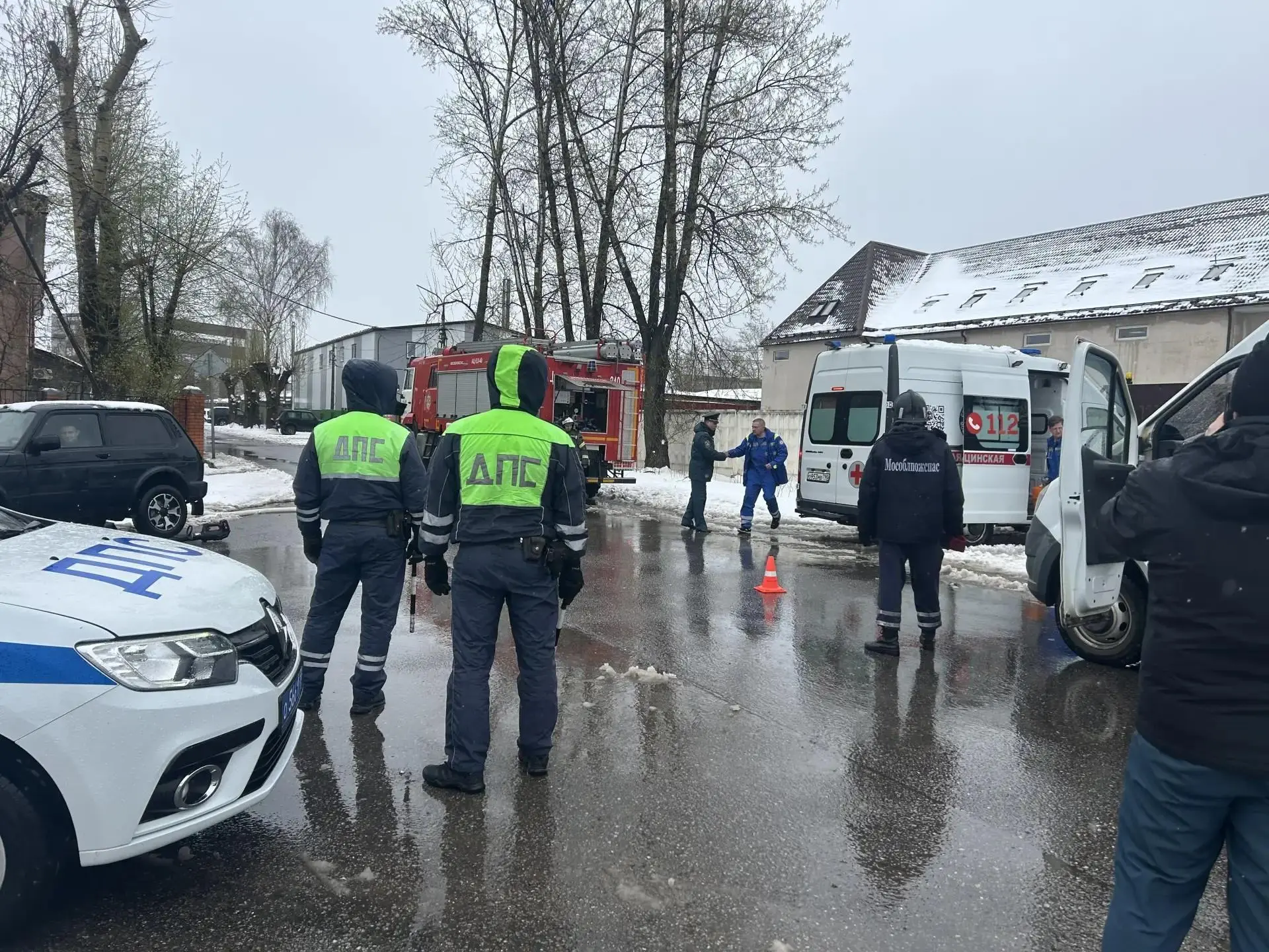 🚗 Учения на дороге: спасатели ликвидировали последствия условного ДТП в Богородском округе ⛔️  🆘 Вче