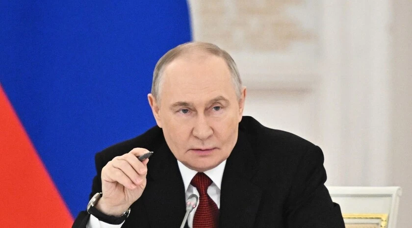 Путин: патриотизм россиян поможет преодолеть все трудности и победить всех врагов

Фото: Администрац