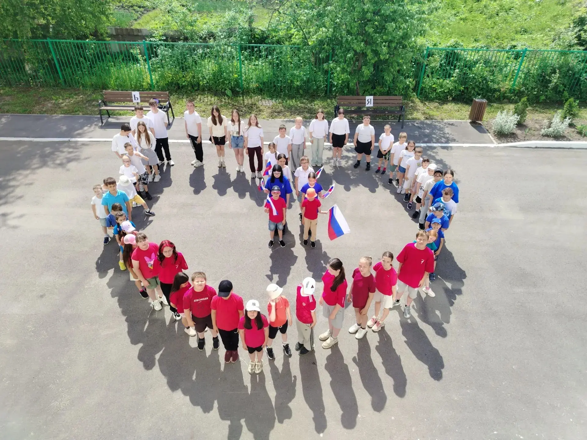 🎉 День Государственного флага в Ибресинской школе № 2! 🎉