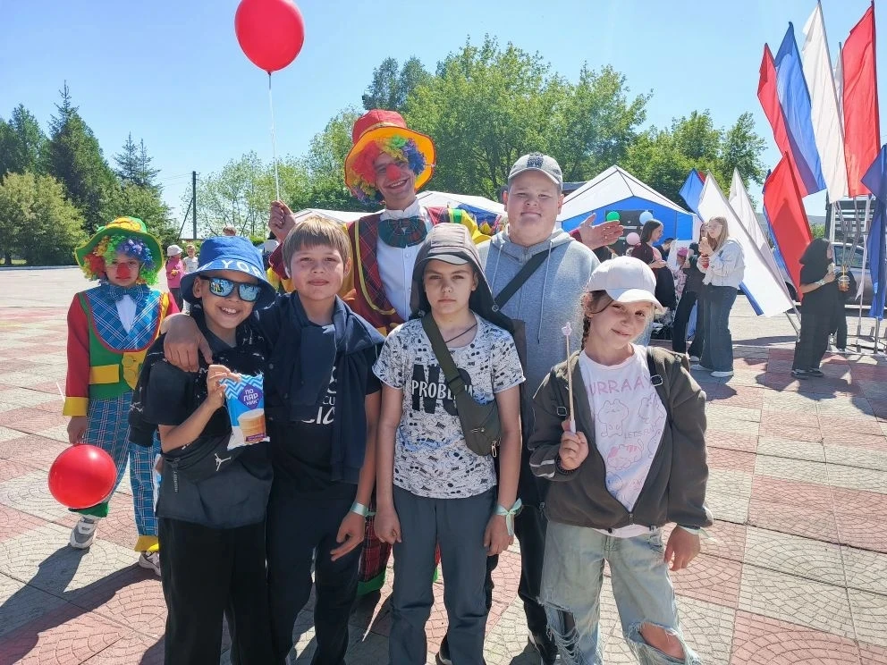 Сегодня в нашем школьном лагере — СТАРТ! 🚀