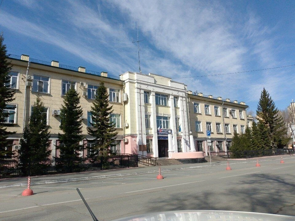 Саяногорец избил нового знакомого ради денег