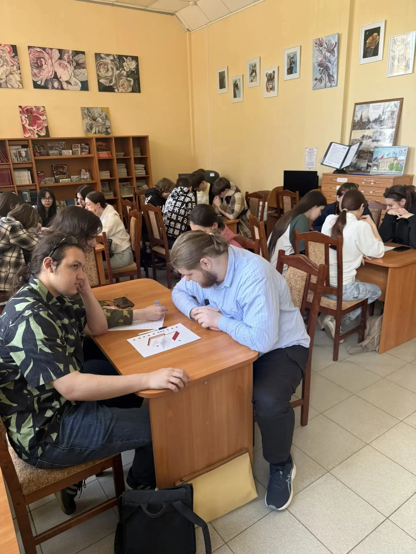 Наши студенты с площадки Литовская вместе с мастером производственного обучения Снегиревой Валентино