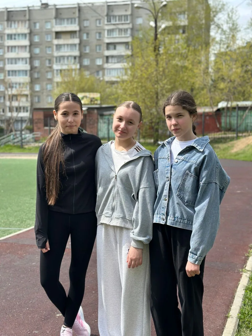 Вперёд, к знаку отличия!🏅  19 мая на стадионе школы царила атмосфера настоящего спортивного праздник
