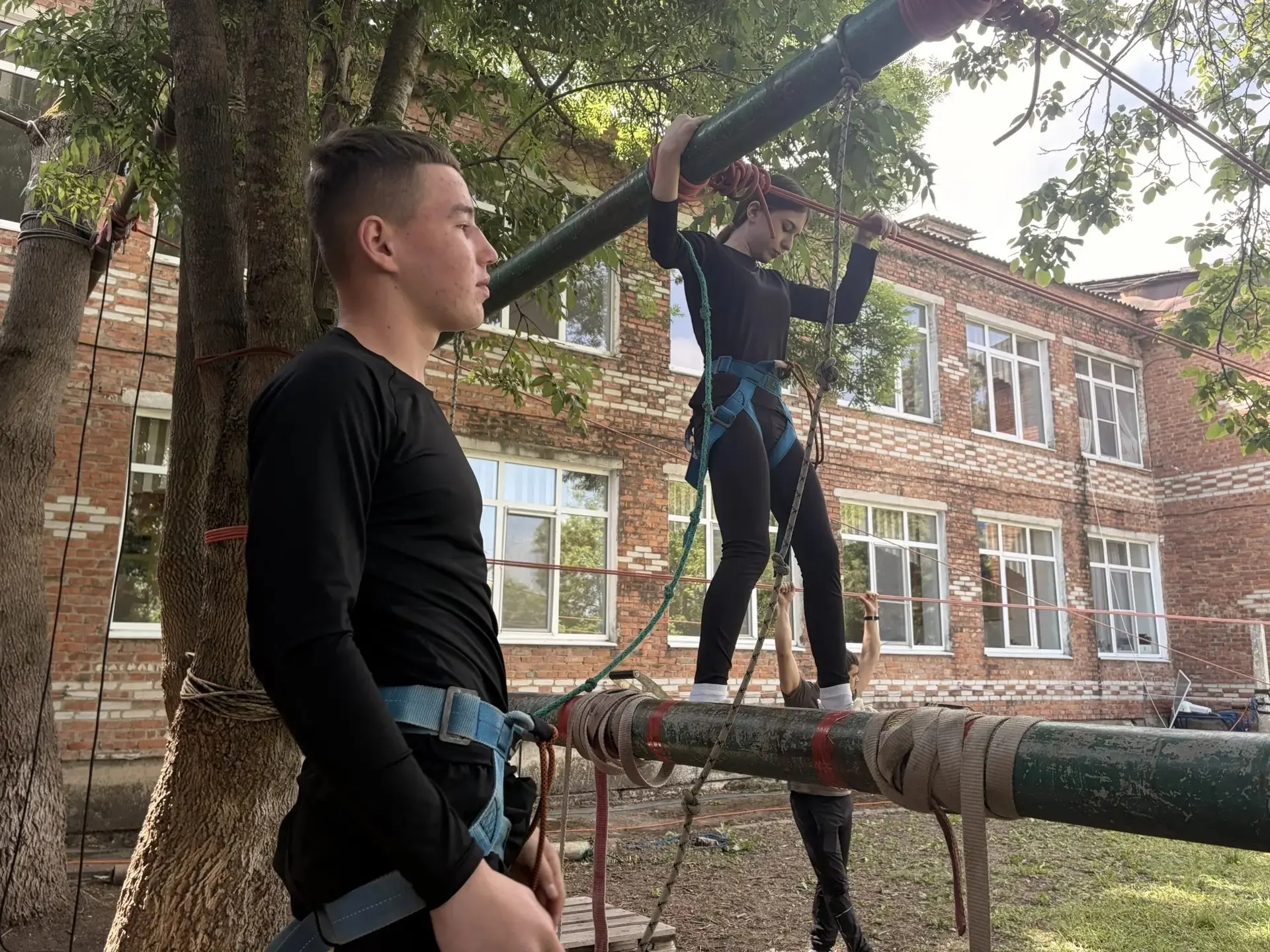 🏕 Ура! Наши юные туристы готовы к большим приключениям!