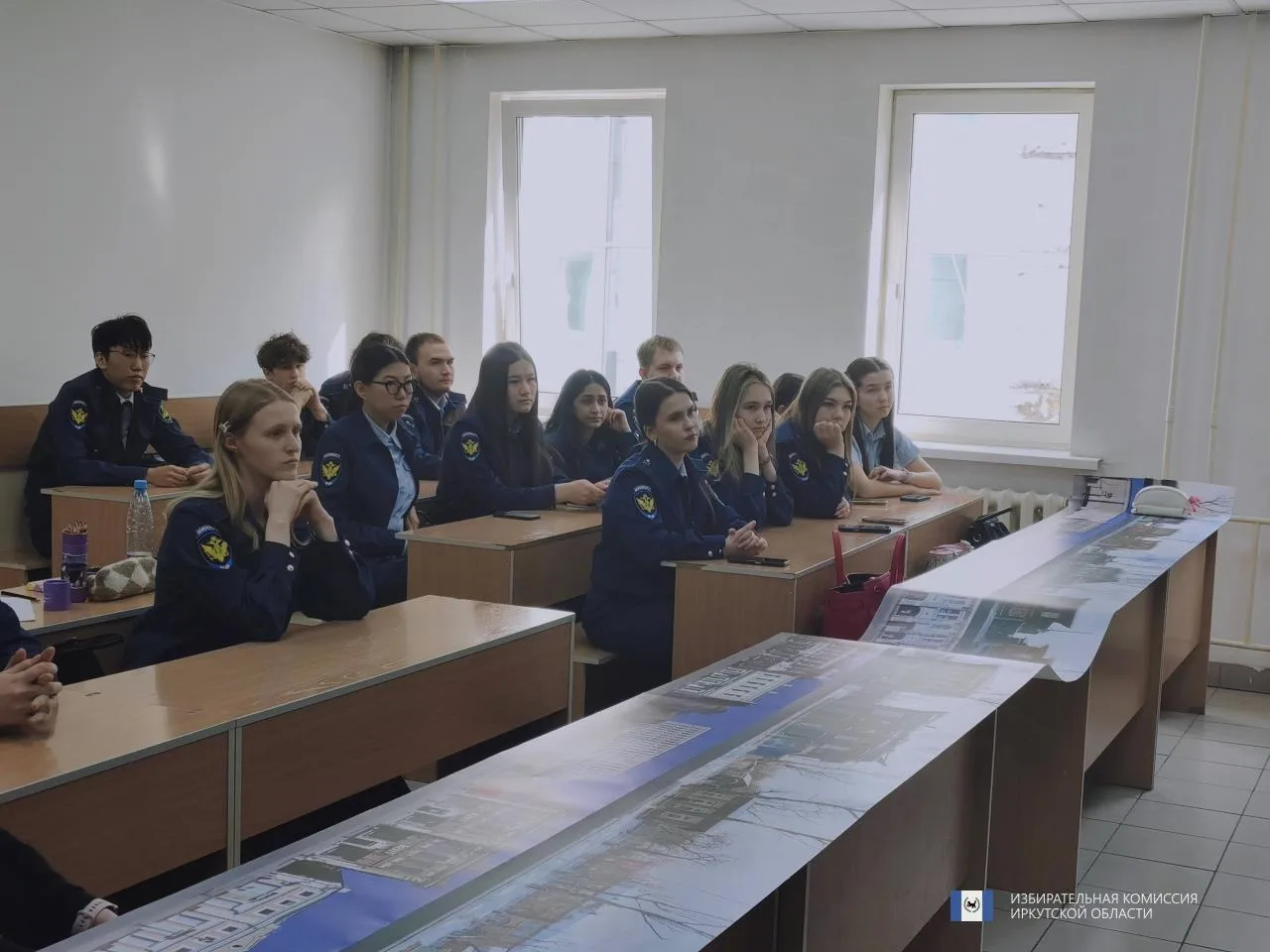 Встреча студентов Иркутского института (филиала) ВГУЮ (РПА Минюста России) с депутатом ...