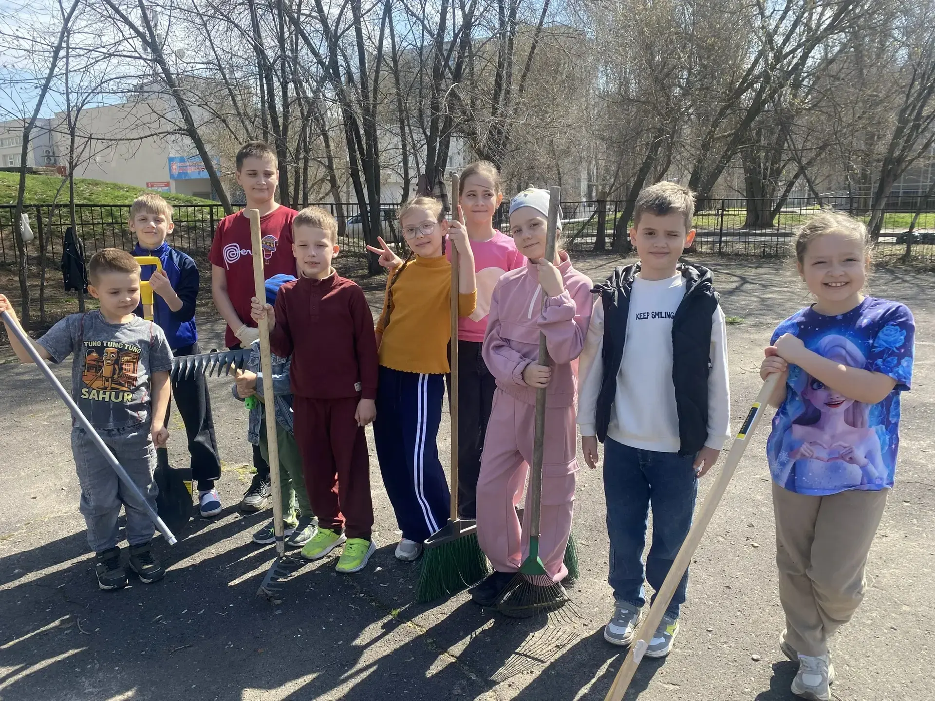 🫡 2В класс с задачей справился 💪 родители и сами второклассники привели порядок закрепленный за клас