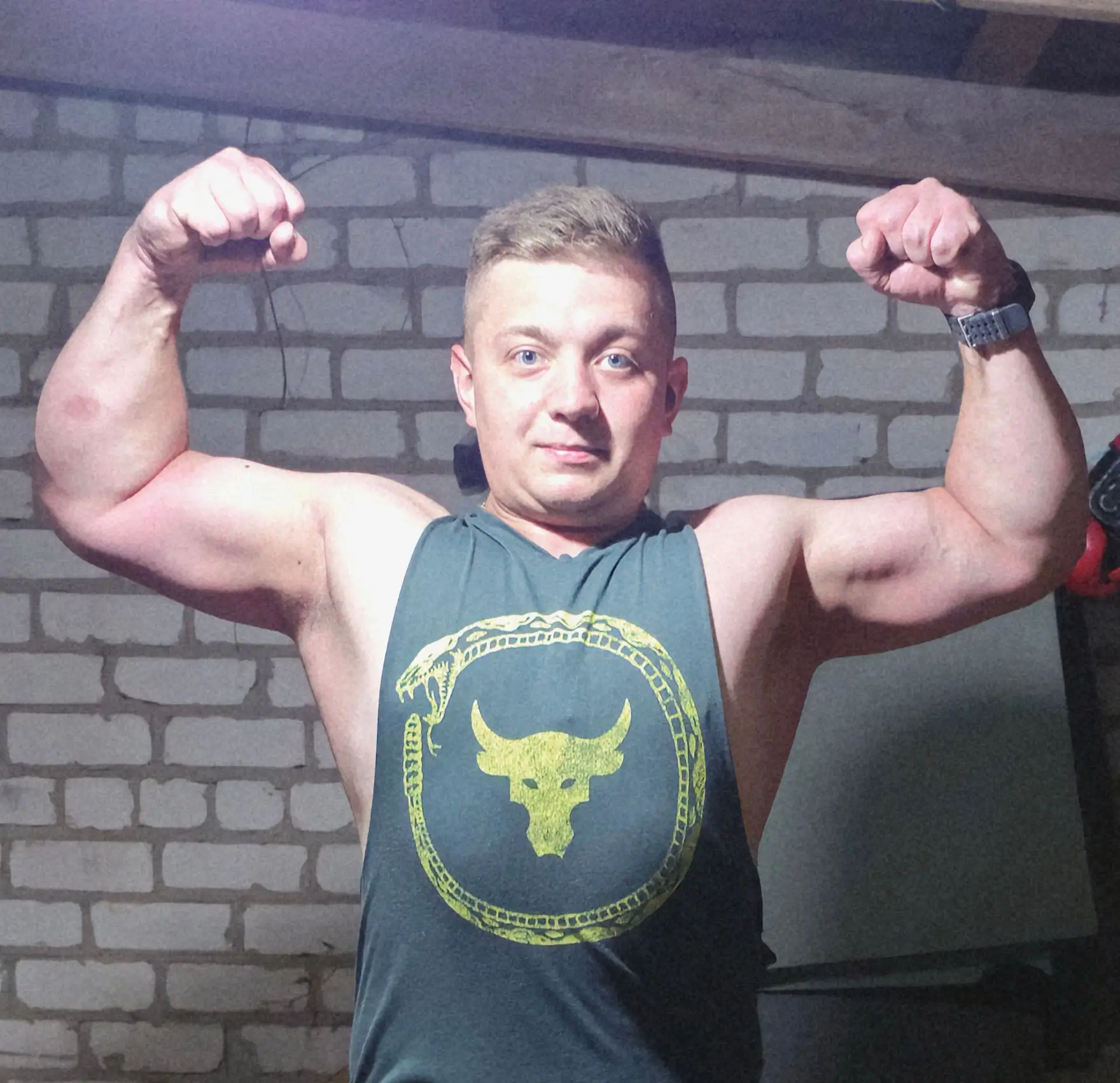 👦 DeputaT, 30