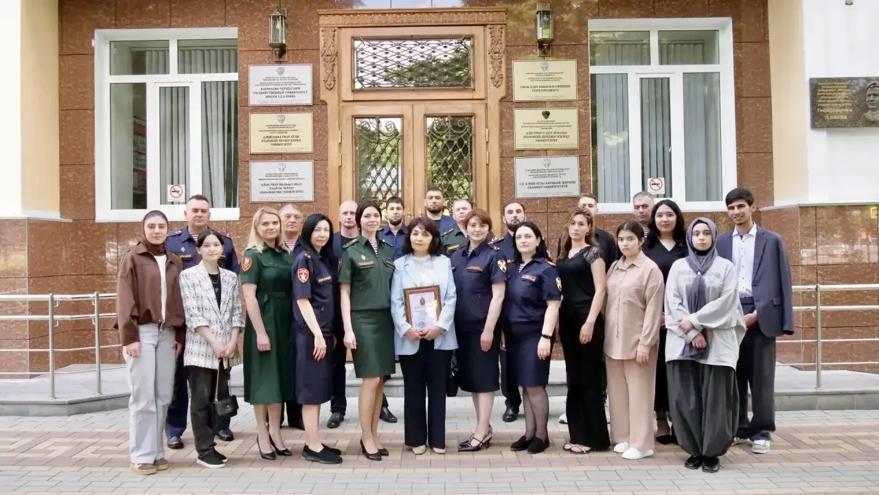 Студенты КЧГУ встретились с представителями пресс-служб Росгвардии в рамках учебно-методического сбо