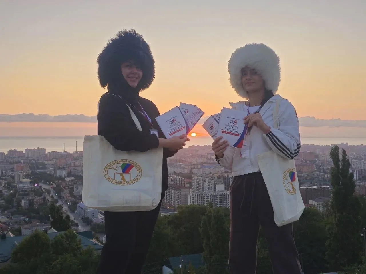 🌅«ИнформУИК» встречает рассвет на горе Тарки-Тау