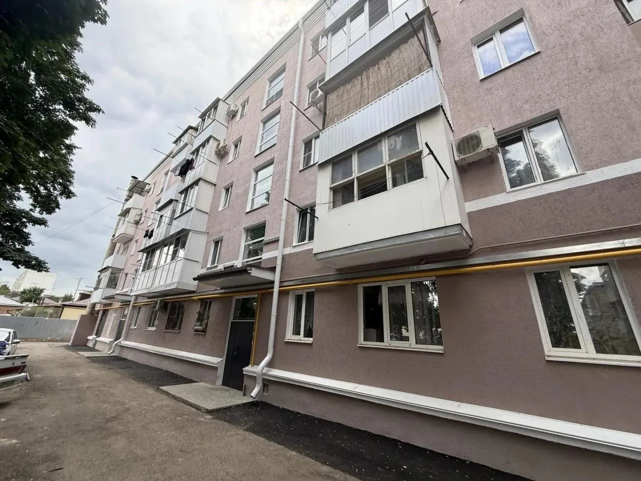 В Армавире продолжаются приемки работ по капитальному ремонту.
 
В «копилку» отремонтированных добав