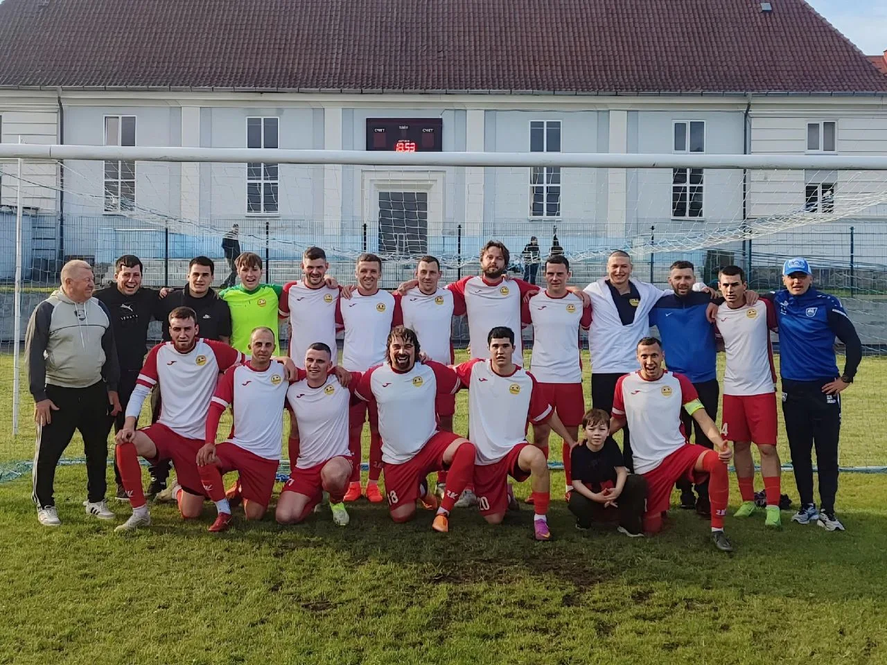 🏟️ Победа «Олимпии»!

Сегодняшний матч против «Универсала» из Гурьевска стал настоящим испытанием н