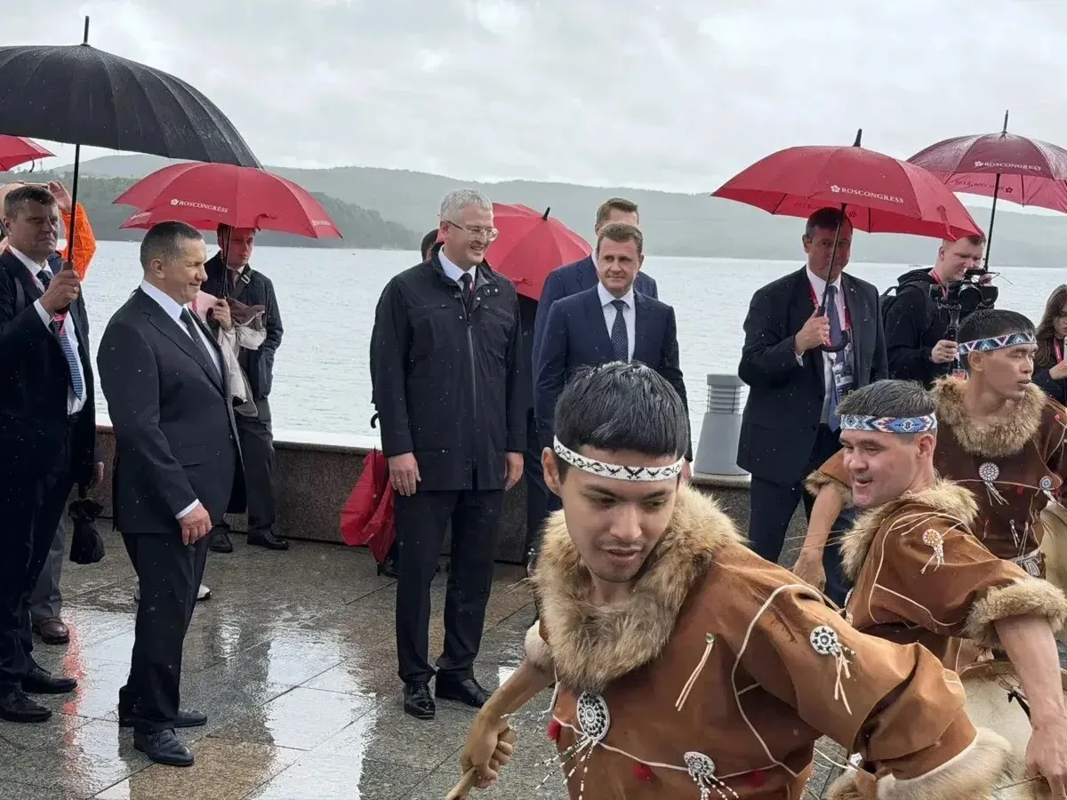 Полпред президента в ДФО Юрий Трутнев посетил павильон Камчатского края «Улице Дальнего...