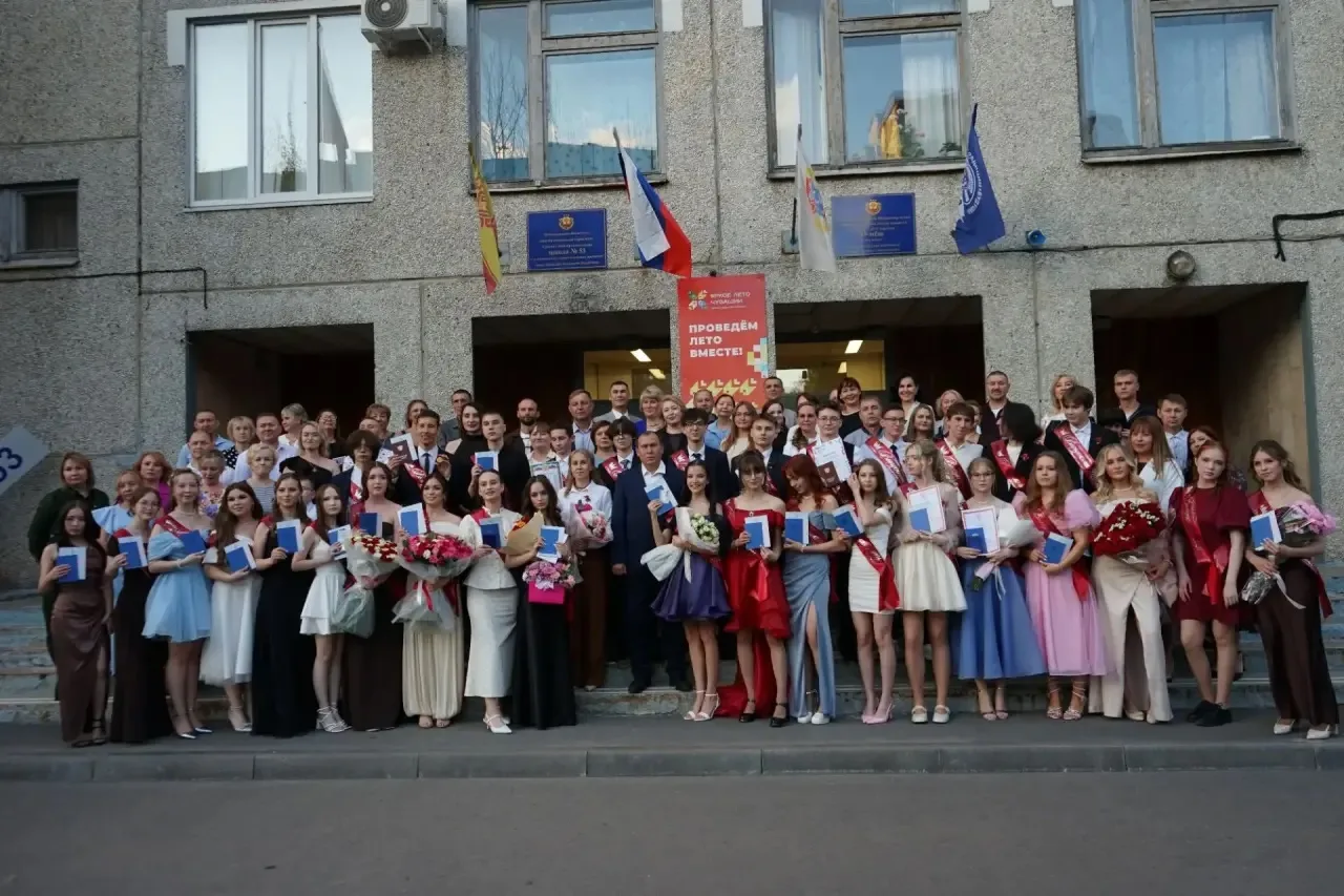 В школах нашего города стартовала пора выпускных