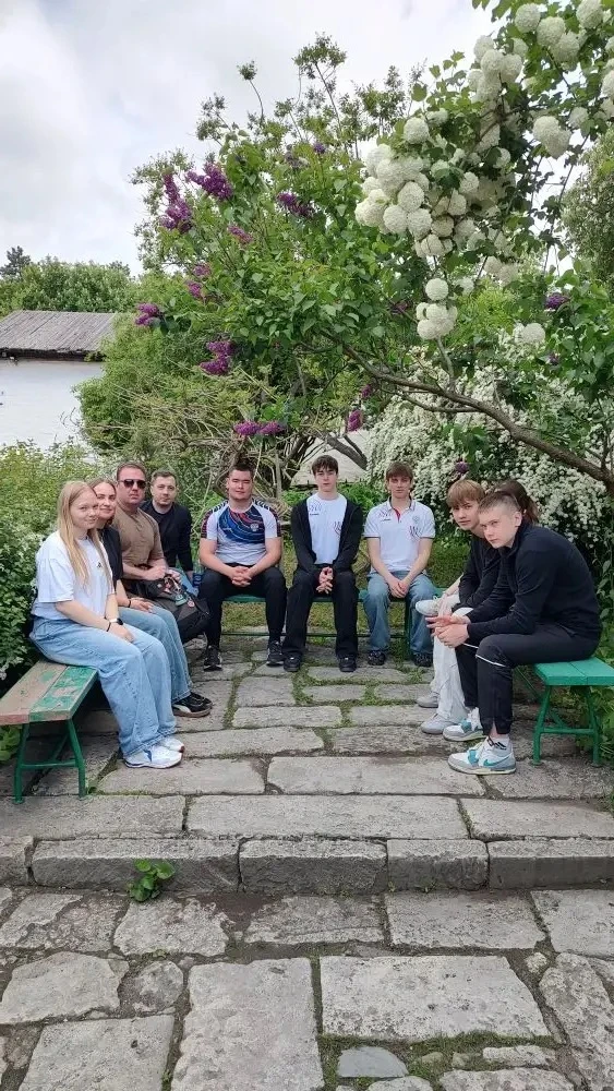 Сани - это не только про спорт! 💯 Свободное время проводим с пользой.  Экскурсия по Лермонтовским ме