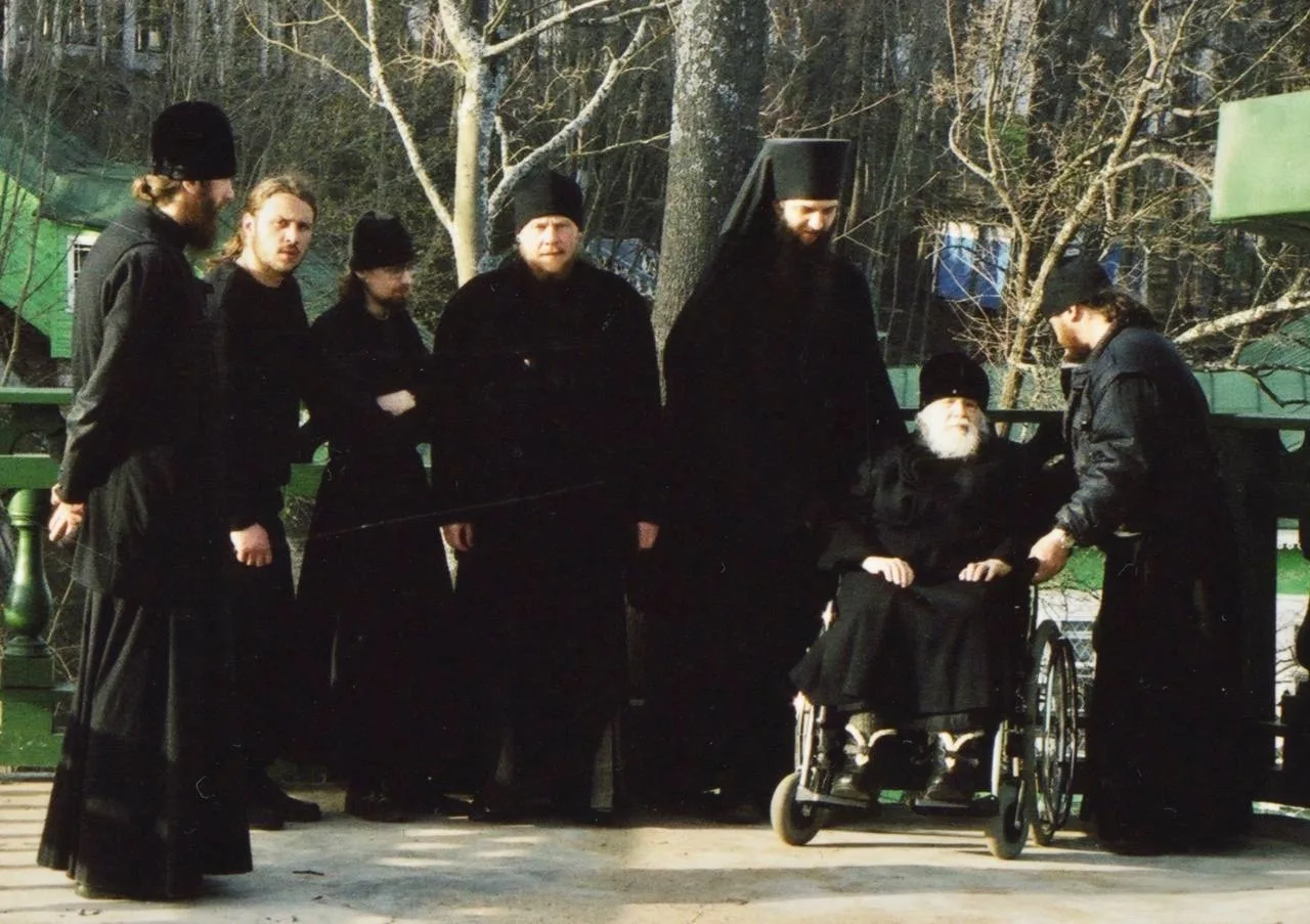 Жить без страха, без скорбей и болезней не получится — это надо осознать.   Смрад греха вы уже почув