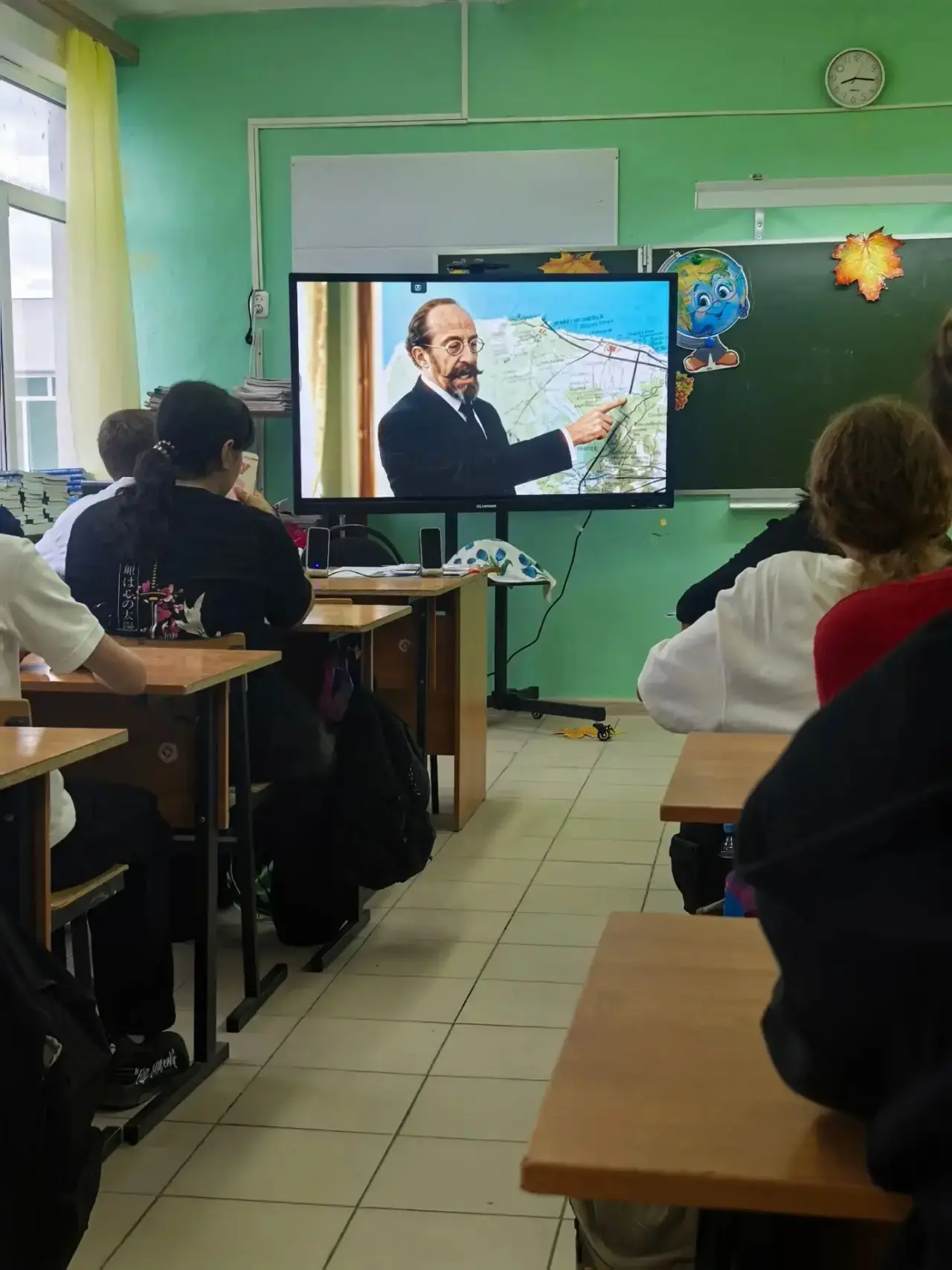 Сегодня на «Разговорах о важном» наши ученики говорили о событиях, которые навсегда впи...