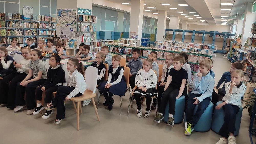📚 Библиотечные истории  На прошлой неделе в библиотеке было наполнено атмосферой открытия и знаний. 