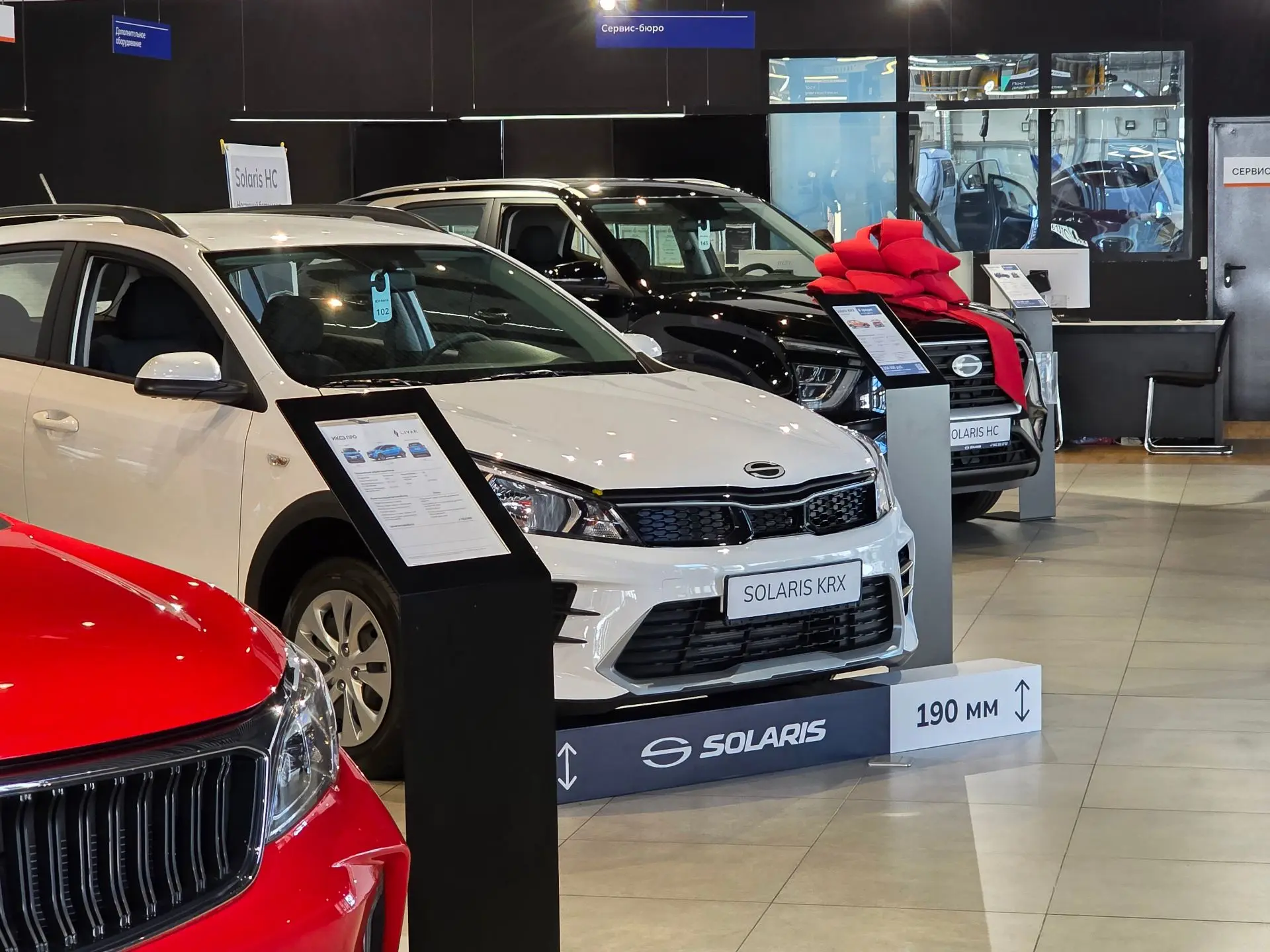 🚗🔥 КРОССОВЕРЫ ДО 2,5 МЛН — КТО СЕЙЧАС РЕАЛЬНО РУЛИТ НА РЫНКЕ
Российский рынок снова удивил: доступ
