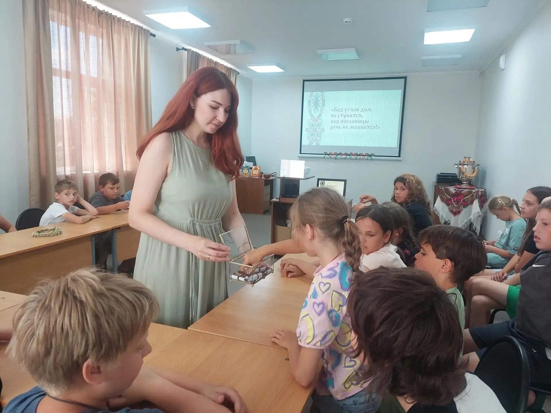 «Богатство русского фольклора»
21 июля в стенах Межпоселенческой центральной библиотеки Обливского р