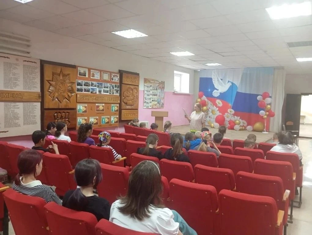 Магия сцены и закулисья в пришкольном лагере «Ласточка»