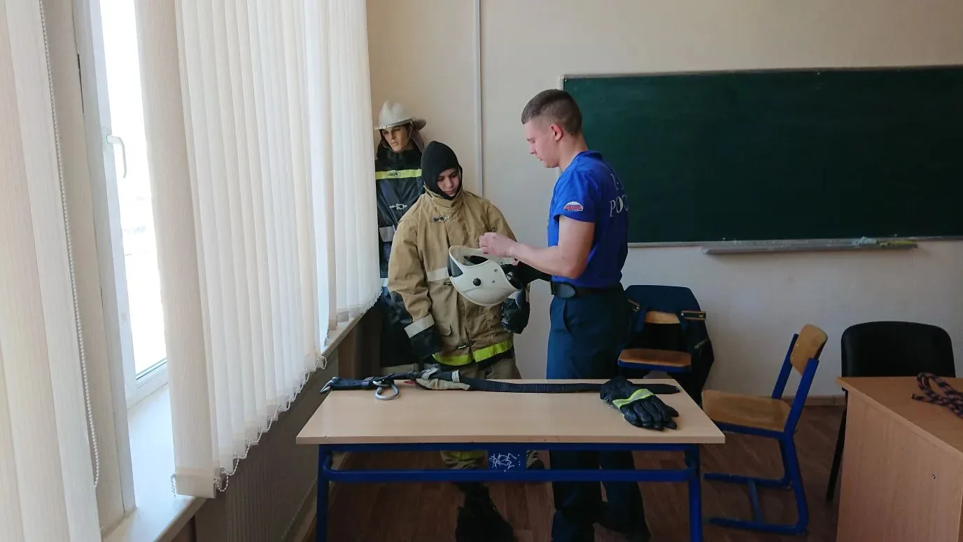 ➡ ПРОФОРИЕНТАЦИЯ   📌 26 марта обучающиеся 8 класса посетили ГБПОУ МО "Электростальский колледж". Для