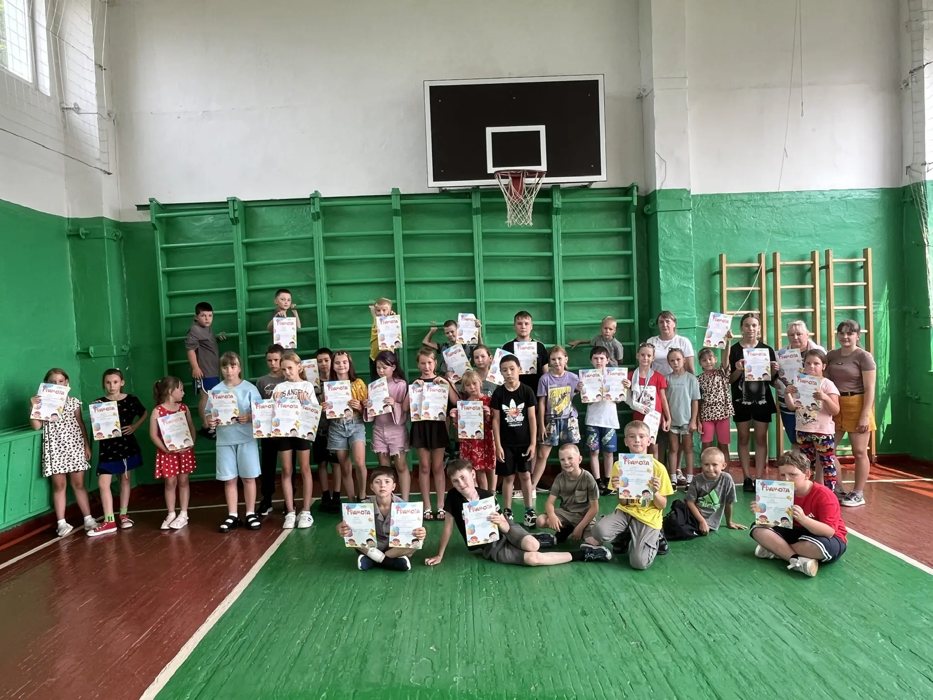 🌞 Сегодня мы провели последний день нашего пришкольного летнего лагеря! Это было незабываемое время
