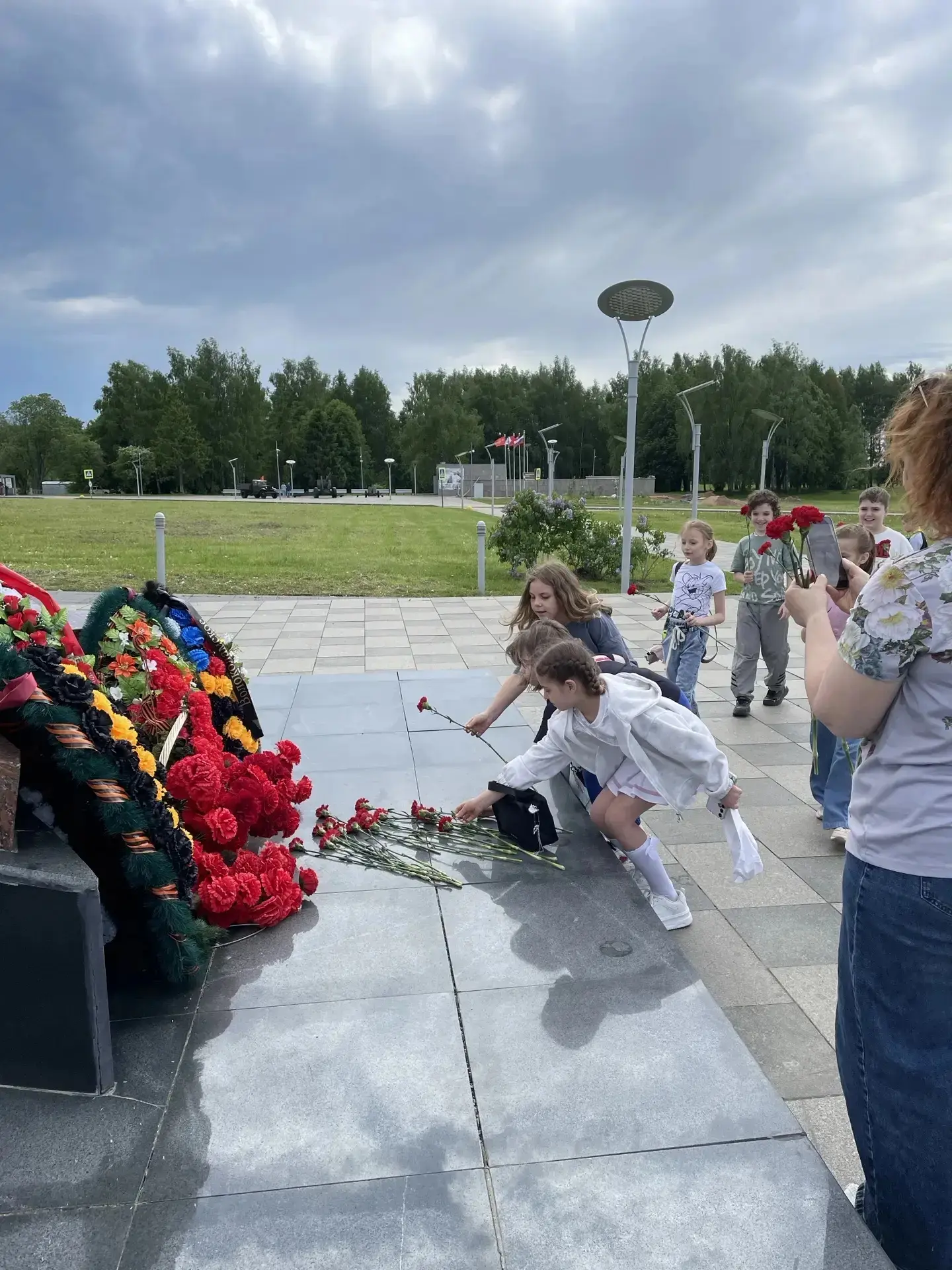 Сегодня, 24 мая, ребята 1" А" и 2 "Г" кл. посетили мемориальный комплекс Дубосеково , интерактивный 
