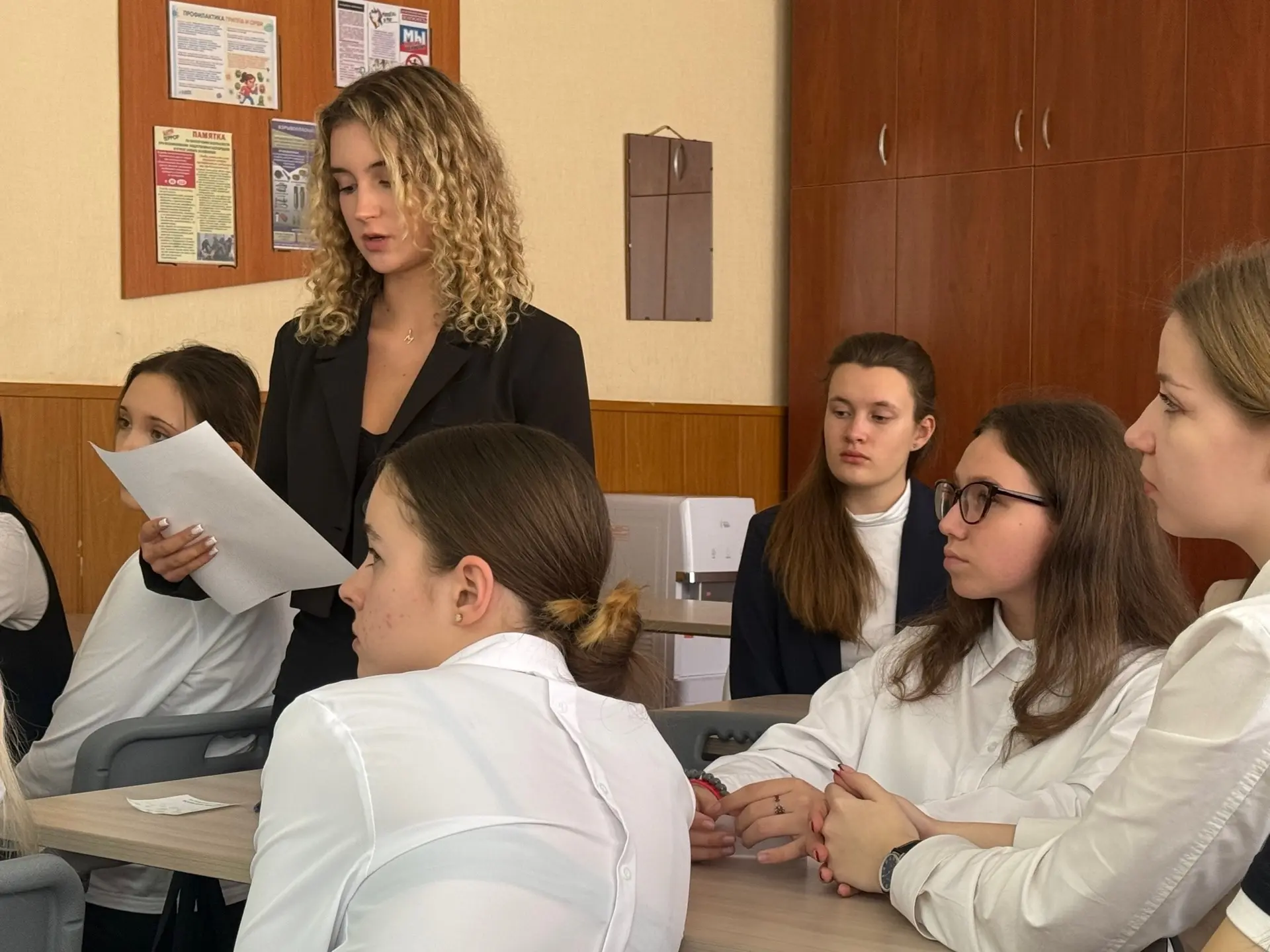 🙌 С заботой о будущем! - под таким девизом прошла сегодня встреча наших одиннадцатиклассниц с заведу