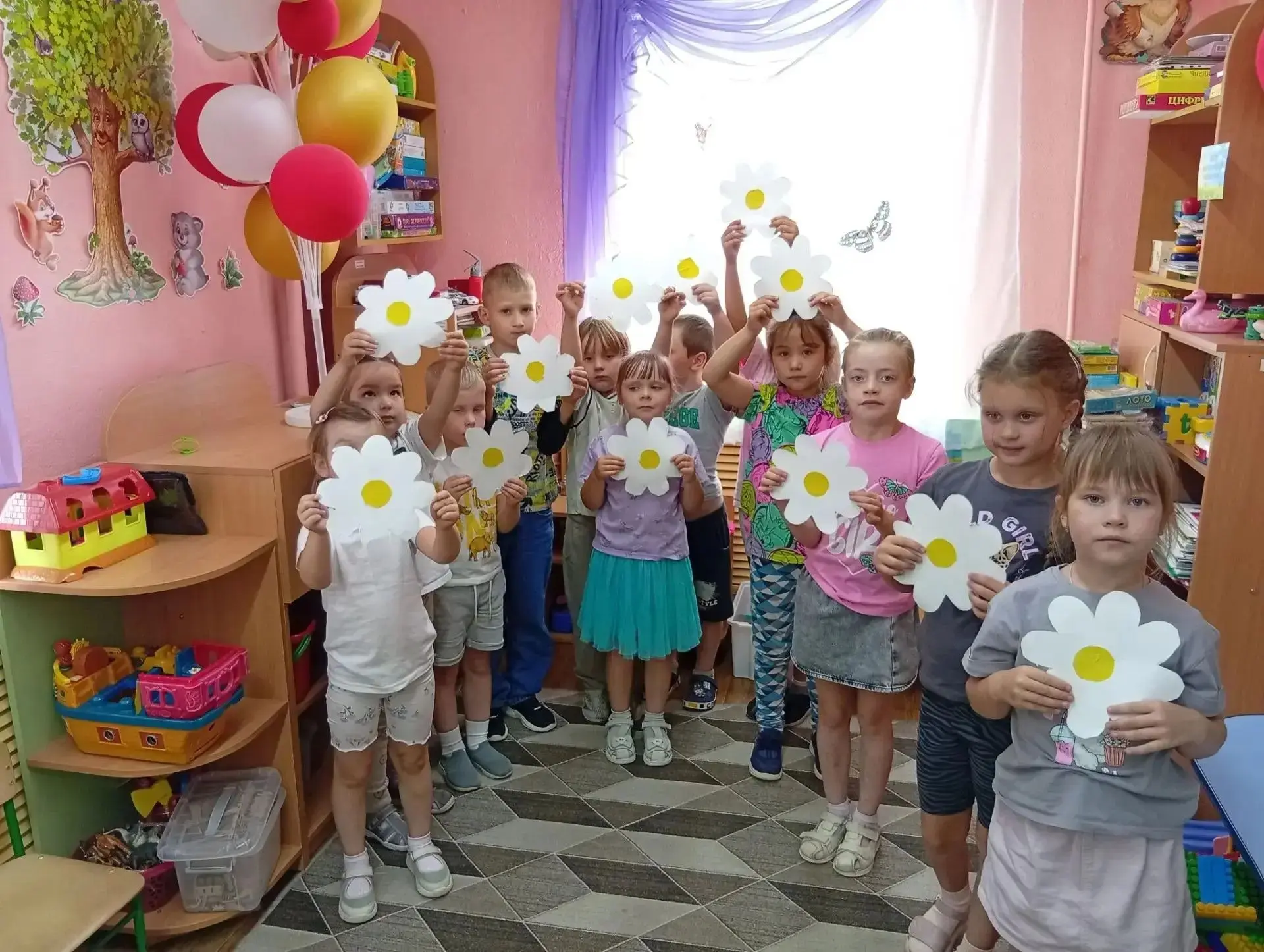 8 июля- особенный праздник, посвящённый семье, любви и верности.
Ребята старшей группы ЦРР  Детского