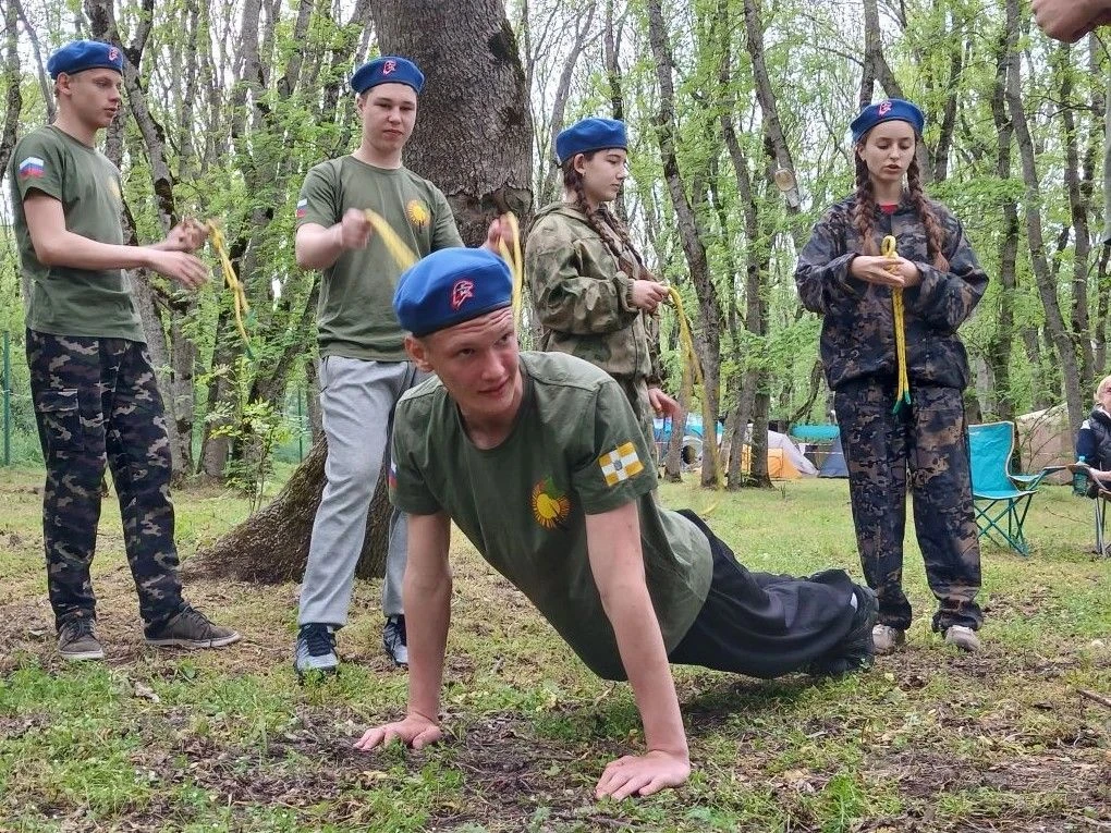 Зарница 2.0: Наша команда покоряет Пятигорск! 🚀Друзья, у нас потрясающие новости! Наши...