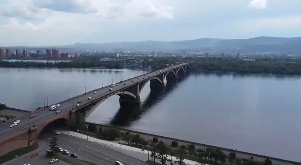 Режим НМУ вводят в Красноярском крае

Он будет действовать в Красноярске и в большинстве территорий 