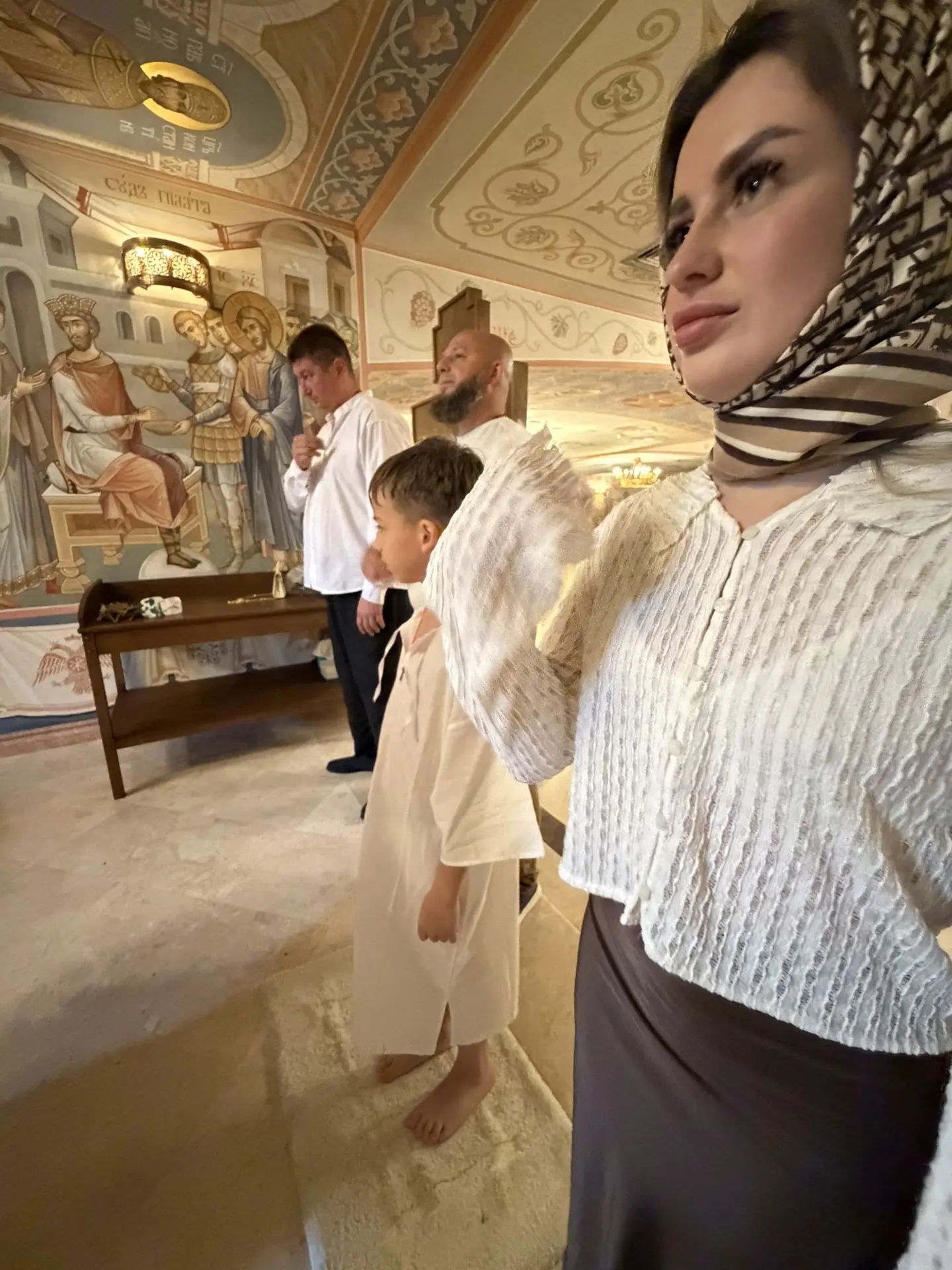 С праздником Великой Троицы! Пусть вас Господь хранит!