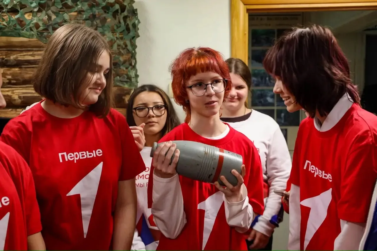 🏛️ «Один народ»: важные знания и практические навыки в Доме «ЮНАРМИИ»