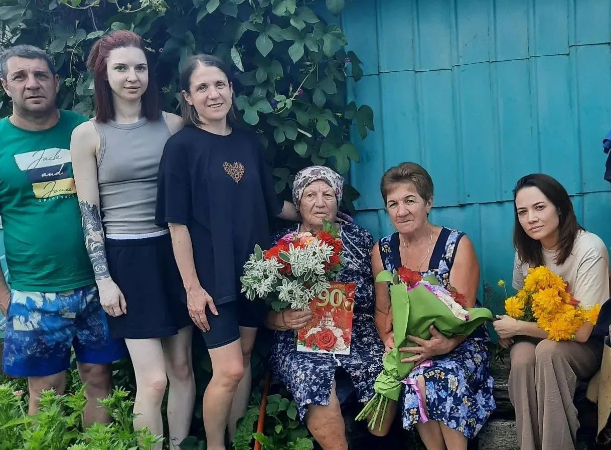 Жительница села Малое Щербедино  Романовского района отмечает 90-летний юбилей