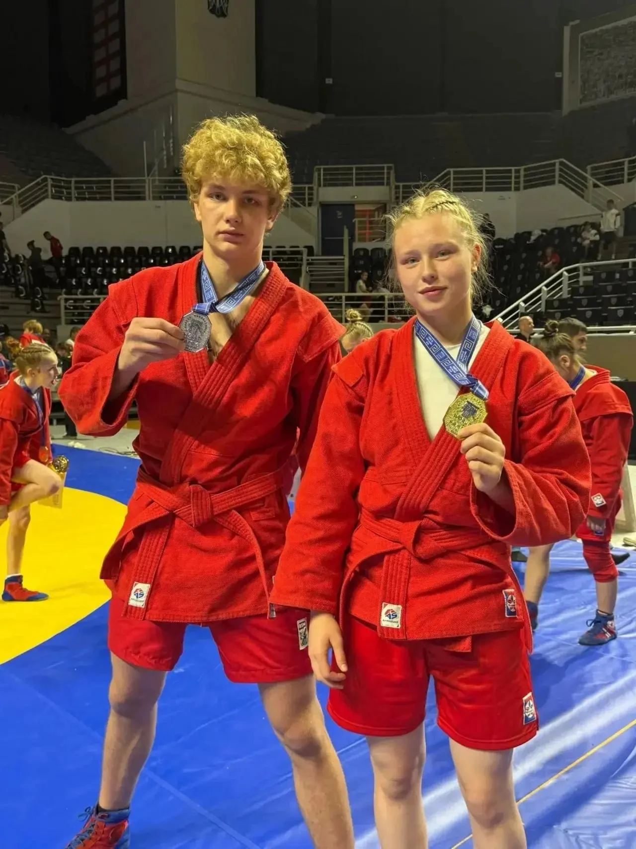 🥇🥈 Российские спортсмены завоевали золото и серебро на мировых турнирах