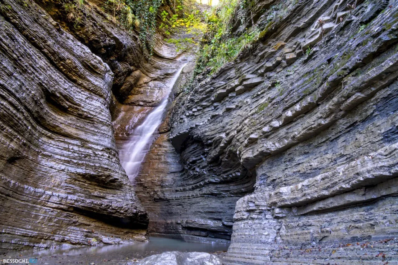 💦 Водопад Псыдах