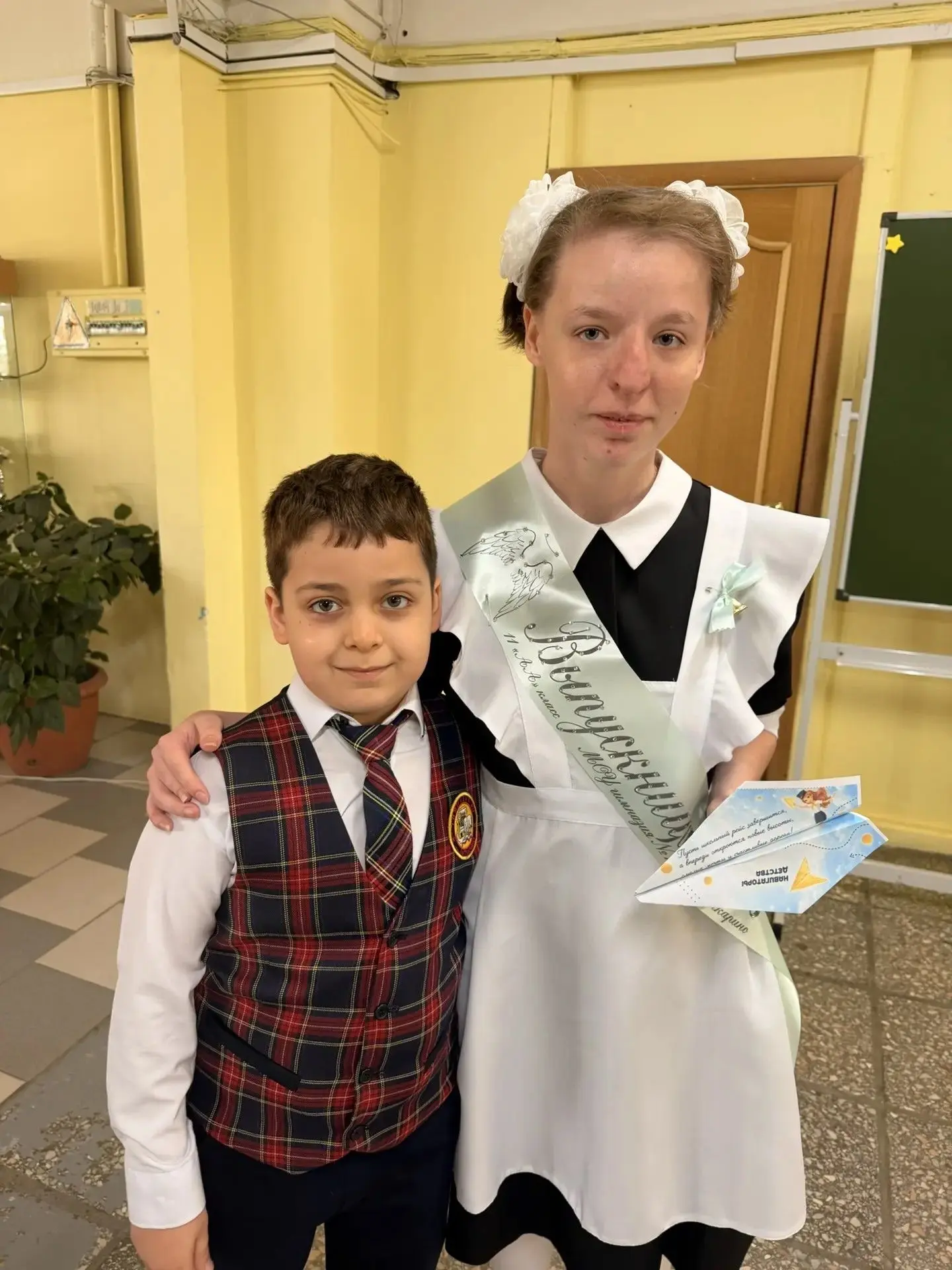 Последний звонок и "Самолетик будущего" от первоклассников✈️  26 мая в МОУ гимназии №7 прозвучал осо