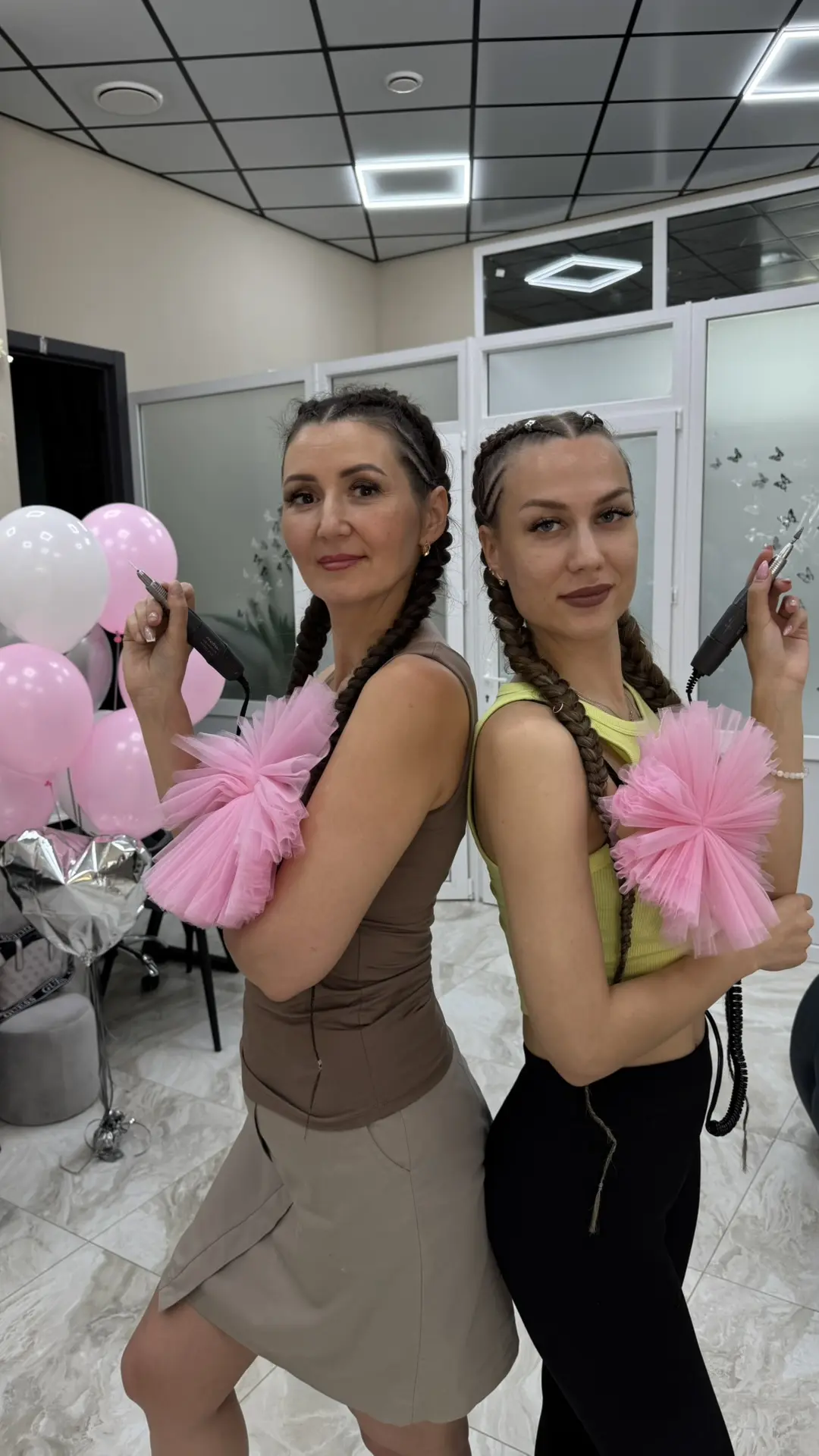 Также у нас есть онлайн-запись через приложение Dikidi , всегда приветствуем 🖖 когда в...