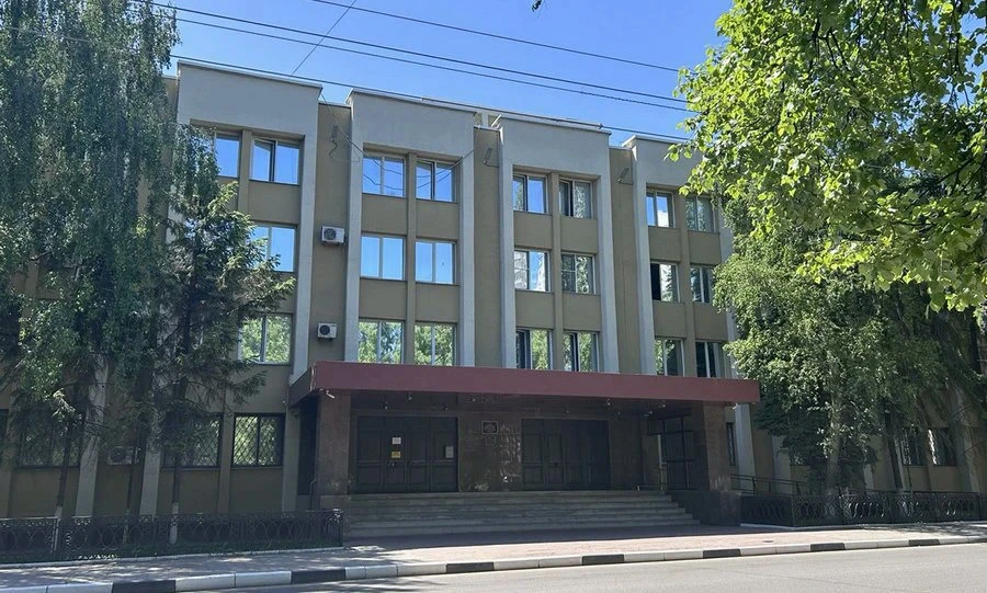 Орловчанку едва не развели от лица ФСБ