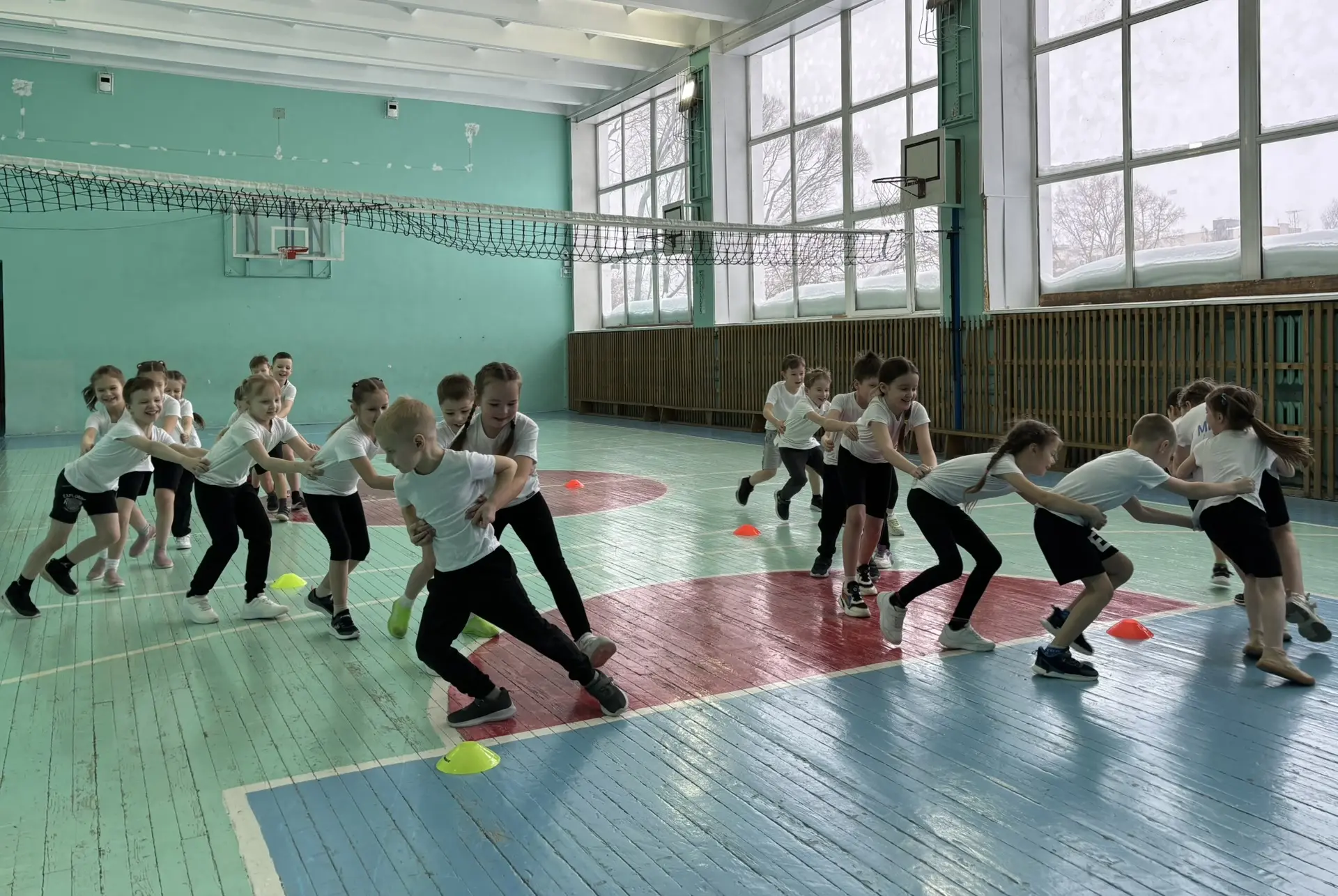 Спортивная эстафета ⚽️  В рамках проведения военно-патриотического месячника Анастасия Владимировна,