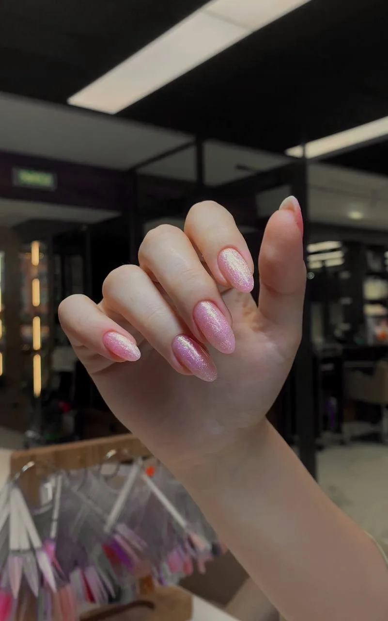 💅✨ Пора порадовать себя идеальным маникюром! ✨💅

Работа мастера Марии ☀️

Выбор цвета и текстуры б