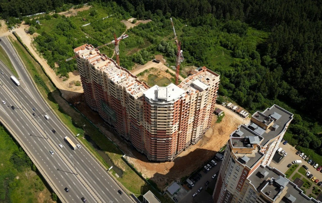 🏗 В Подольске продолжается строительство жилого дома «Новый Весенний».